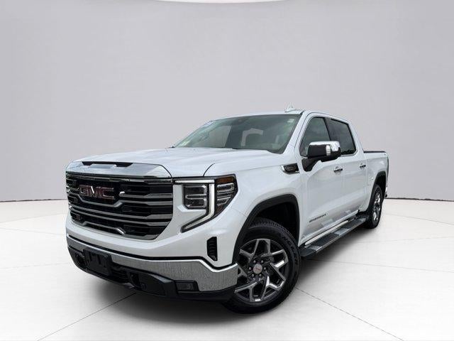2023 GMC Sierra 1500 SLT in White Frost Tricoat — front three-quarter view