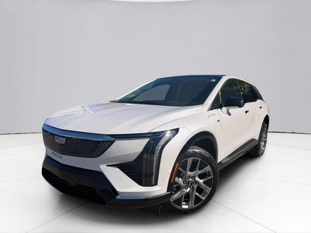 2025 Cadillac OPTIQ Luxury 2 in Crystal White Tricoat — front three-quarter view
